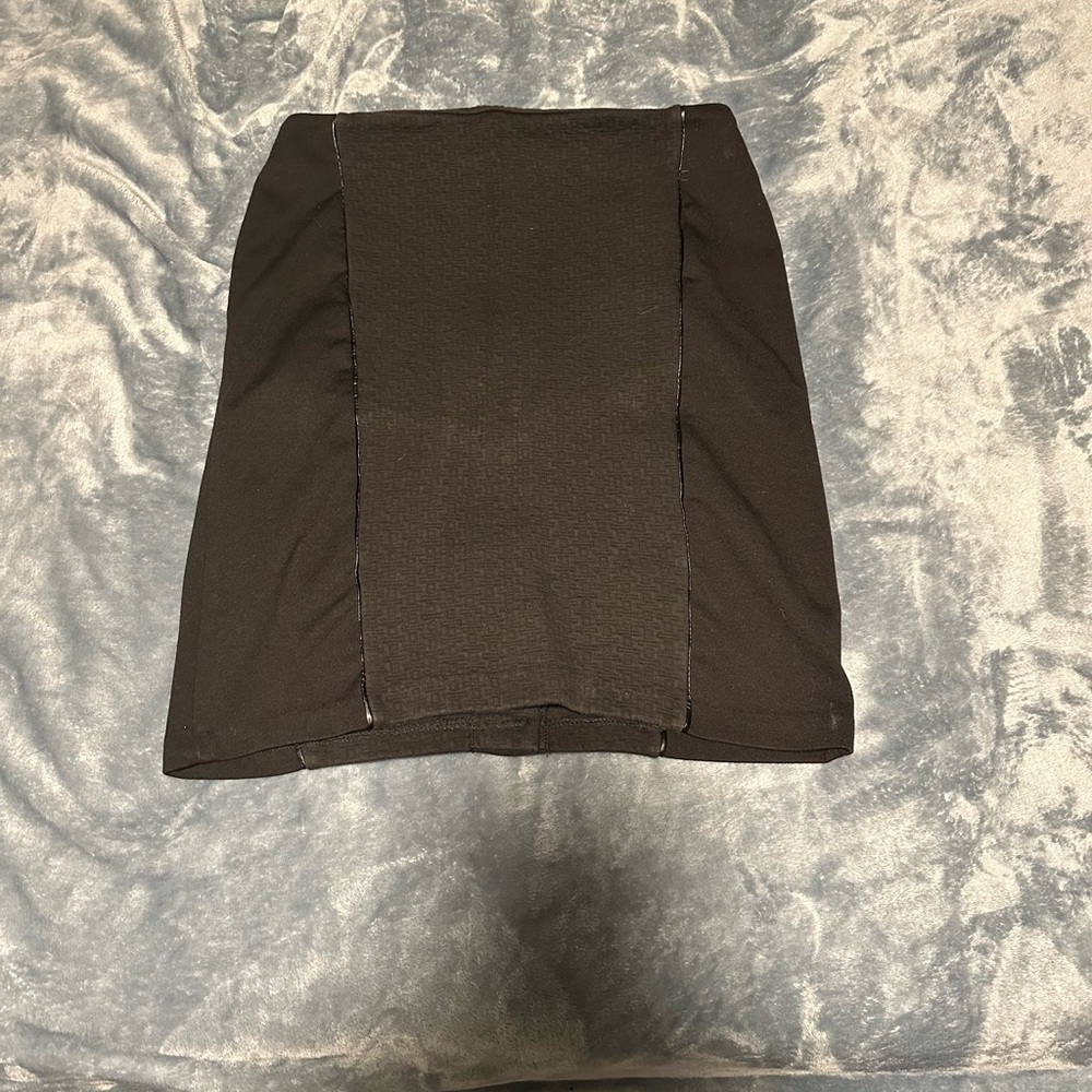 Black Zip Up Skirt Laundry Size 6